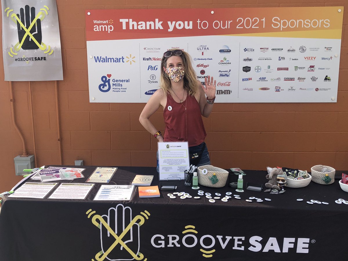 bizarchive's tweet image. So happy to see @ashstarr88 and @GrooveSafe a permanent part of the @phish scene. Tonight is the first show you'll see Ashley and her table when you're walking inside the venue. #phish #consent #groovesafe