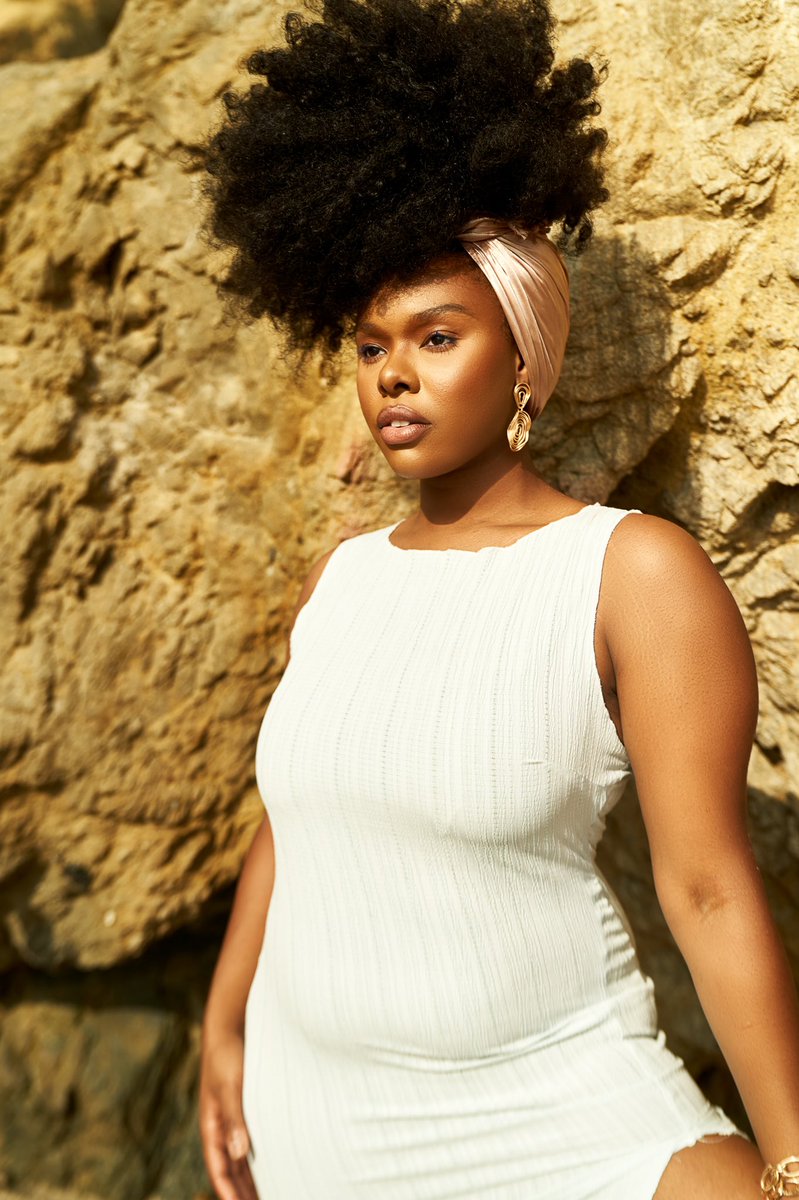 itsreallynik_'s tweet photo. Her intuition was her favorite superpower. 👑✨| #shotsbynik
—————————
📸: Yours Truly 😜

Like, Share &amp; Comment! 🙏🏾 https://t.co/1EJaGv4MhW