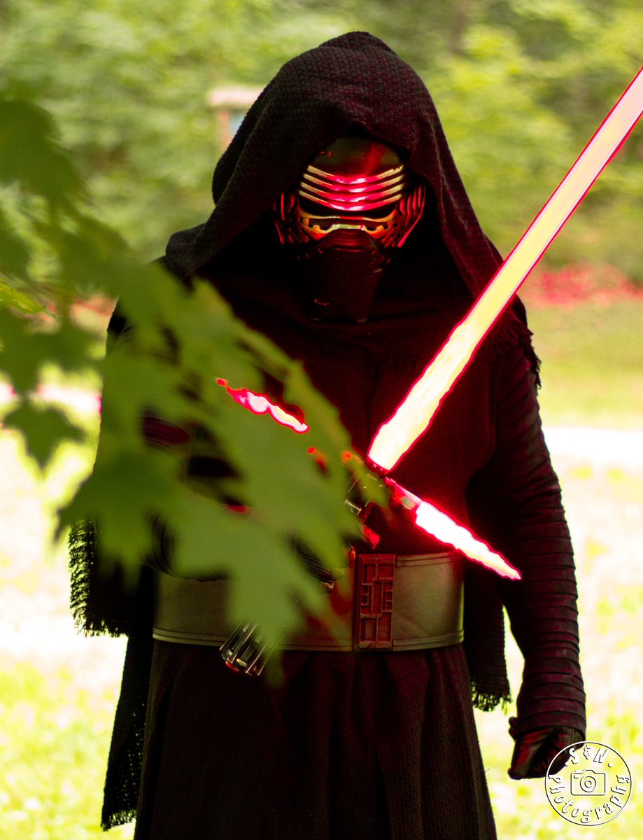 SNPhotosMaine's tweet photo. Are you a cosplayer? Do you want to have your costume featured in a photoshoot?

We’re looking to expand our cosplay portfolio but we need your help! For the next two months (August &amp; Sept) we’re offering free cosplay photoshoots and editing in the greater Portland Maine area! https://t.co/j45CtUW1eZ