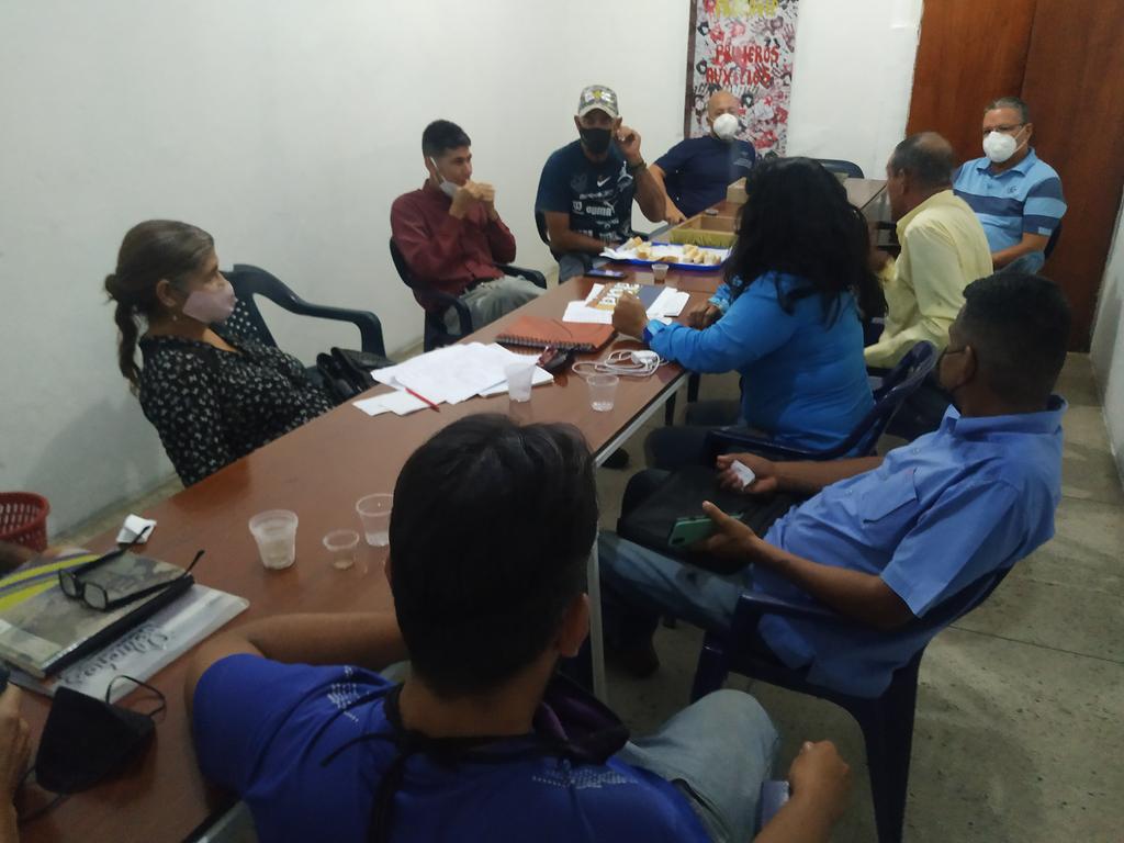 Hoy 27 de Julio tuvimos un Compartir de Reconsiliación y Conversatorio con los partidos de la.Alianza Democratica Construyendo la unidad...