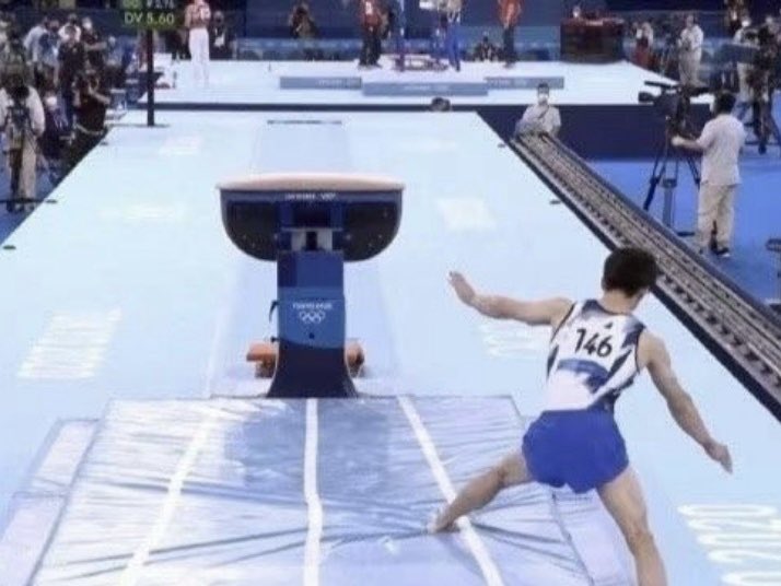 nicole_do's tweet photo. @idkfstan Blind referees scored unfairly high to Japan’s performance in Vault where he had major mistake https://t.co/kDiNwSDpmQ