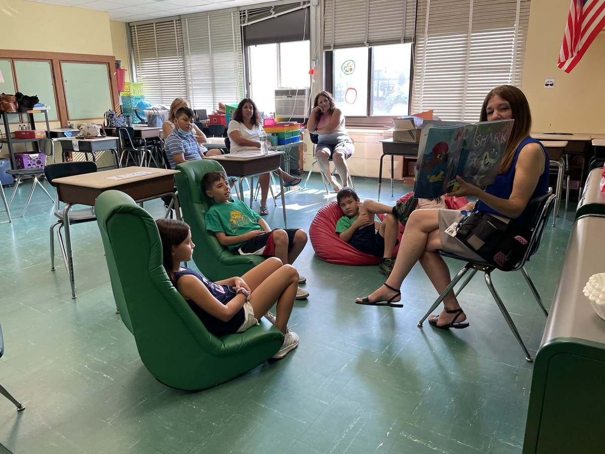 Mrs. Kearney tweet media