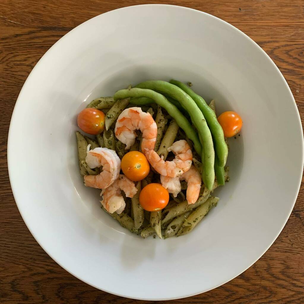 collzies's tweet photo. Today’s lunch.  Ingredients via @poughkeepsiefarmproject https://t.co/OrgiRFEdzr https://t.co/Rs1gkQUgFj