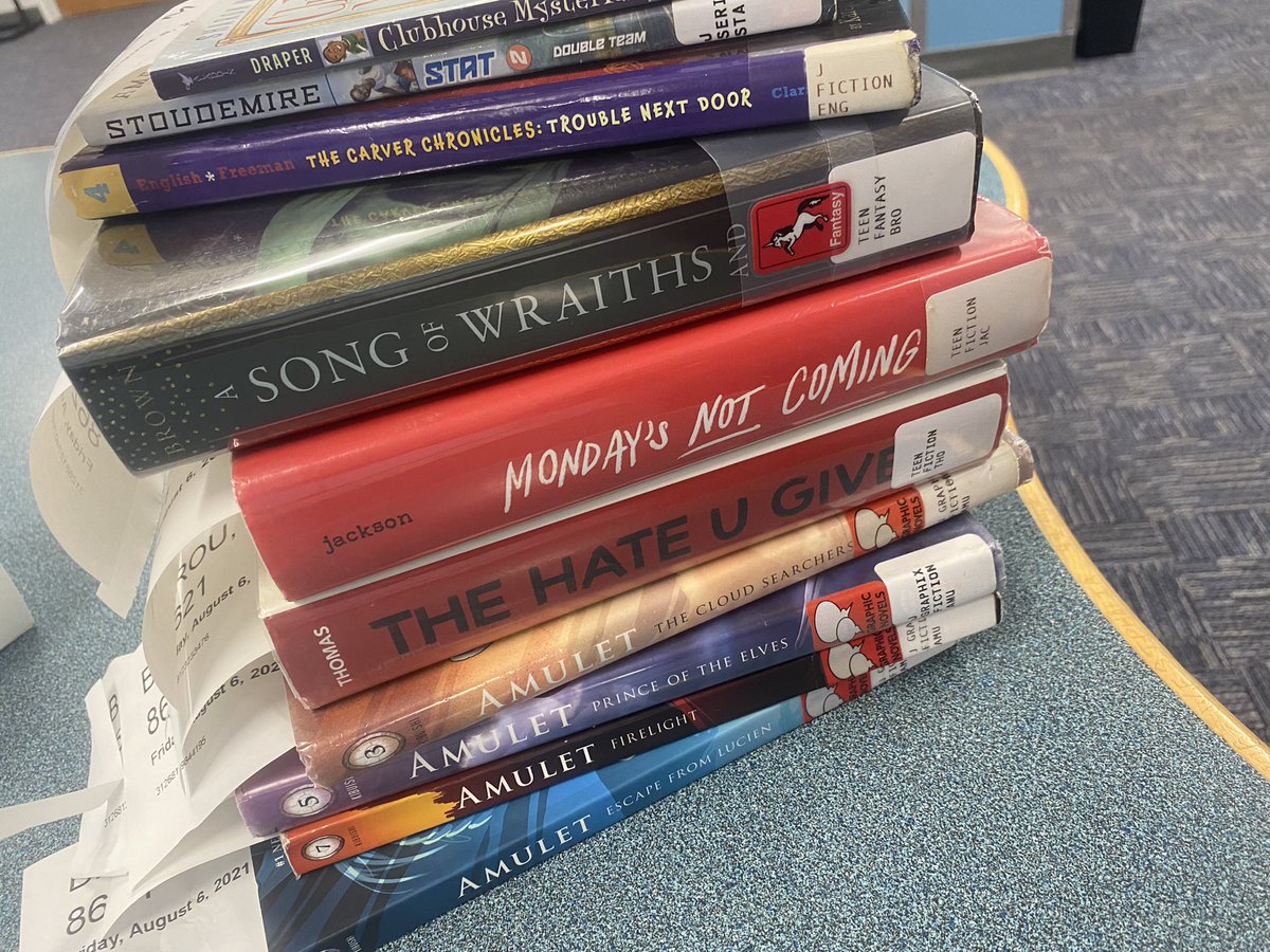 SameciaB's tweet photo. One thing on my summer bucket list is to read with the #broucrew. Tried to get a little bit of everything for everyone + my BIPOC authors. Happy reading y’all! #readersareleaders #readtolead #theydontdowhatyousay #theydowhattheysee #parentinghack https://t.co/pKmdO7Ozf7