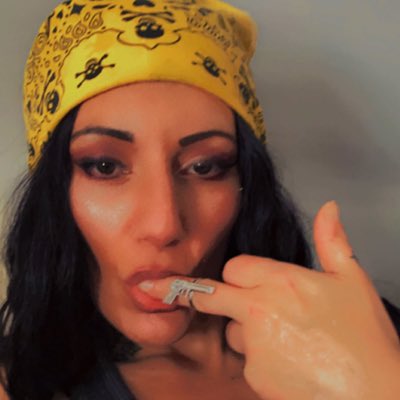 ChelseaLaurell1's tweet photo. #NewProfilePic https://t.co/IckLMr5XC1