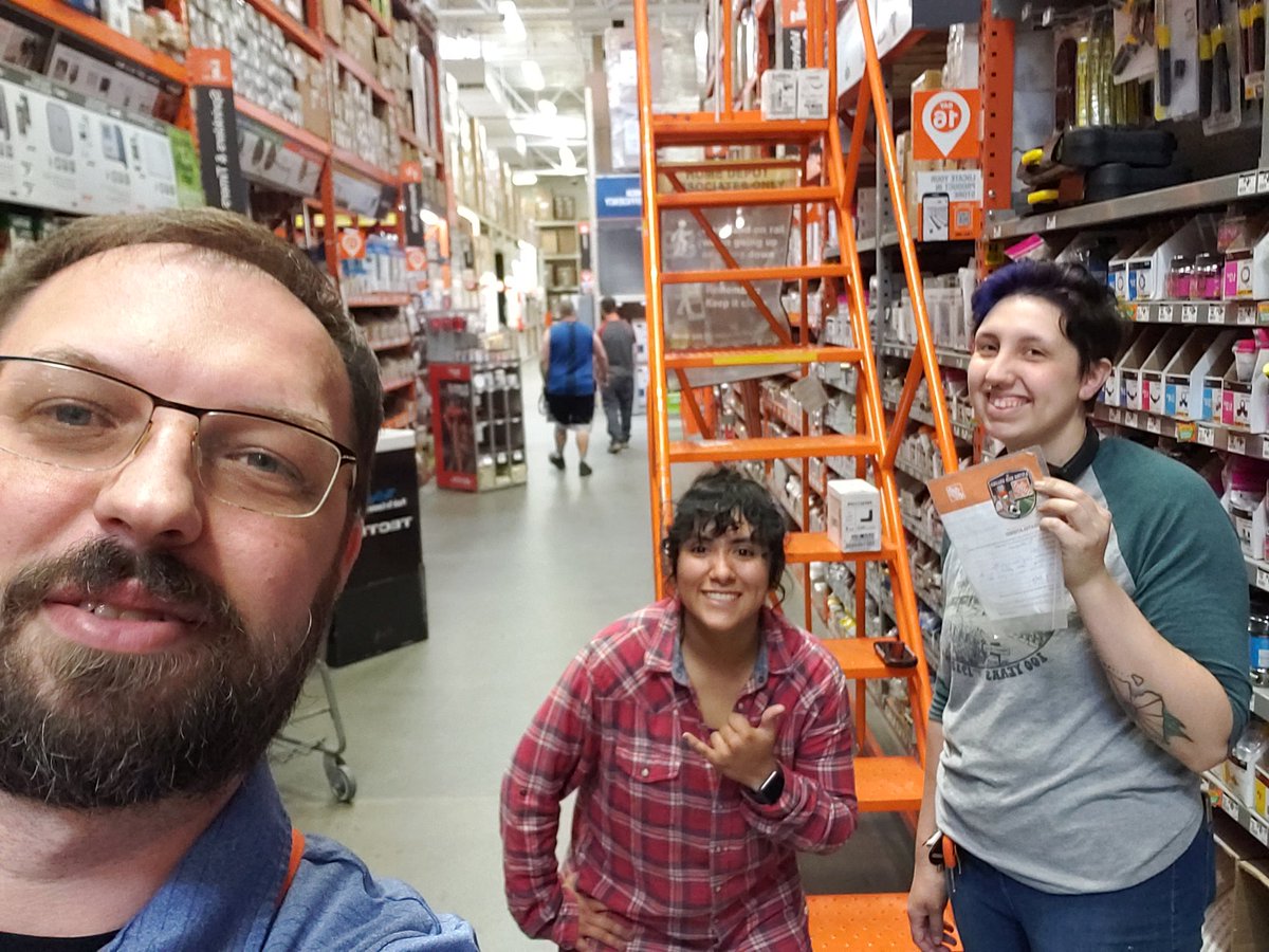 Jo has been a great help covering paint!! Thanks for being a great asset to the store!! <a href="/KenNorrisTHD/">Ken Norris</a> <a href="/MattClarkeTHD/">Matt Clarke</a> <a href="/HDMike2/">HDMike</a> <a href="/FroehlerRalph/">Ralph Froehler</a> @PaulR4002