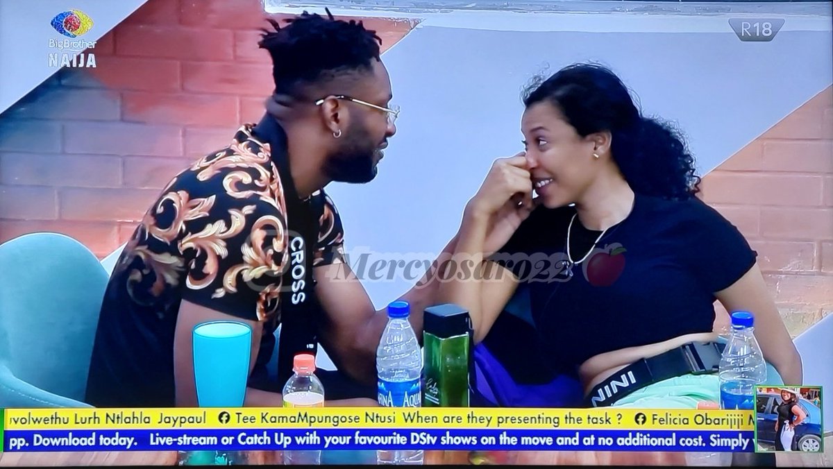 poshsypce22's tweet photo. Cross has slowly but surely secured his location close to Nini ☺️

It's a shot ur shot season

#bbnaija #BBNaija #BBNaijaSeason6 #BBNaijaShineYaEye #bbcross #bbnini https://t.co/GERu3EPSpe