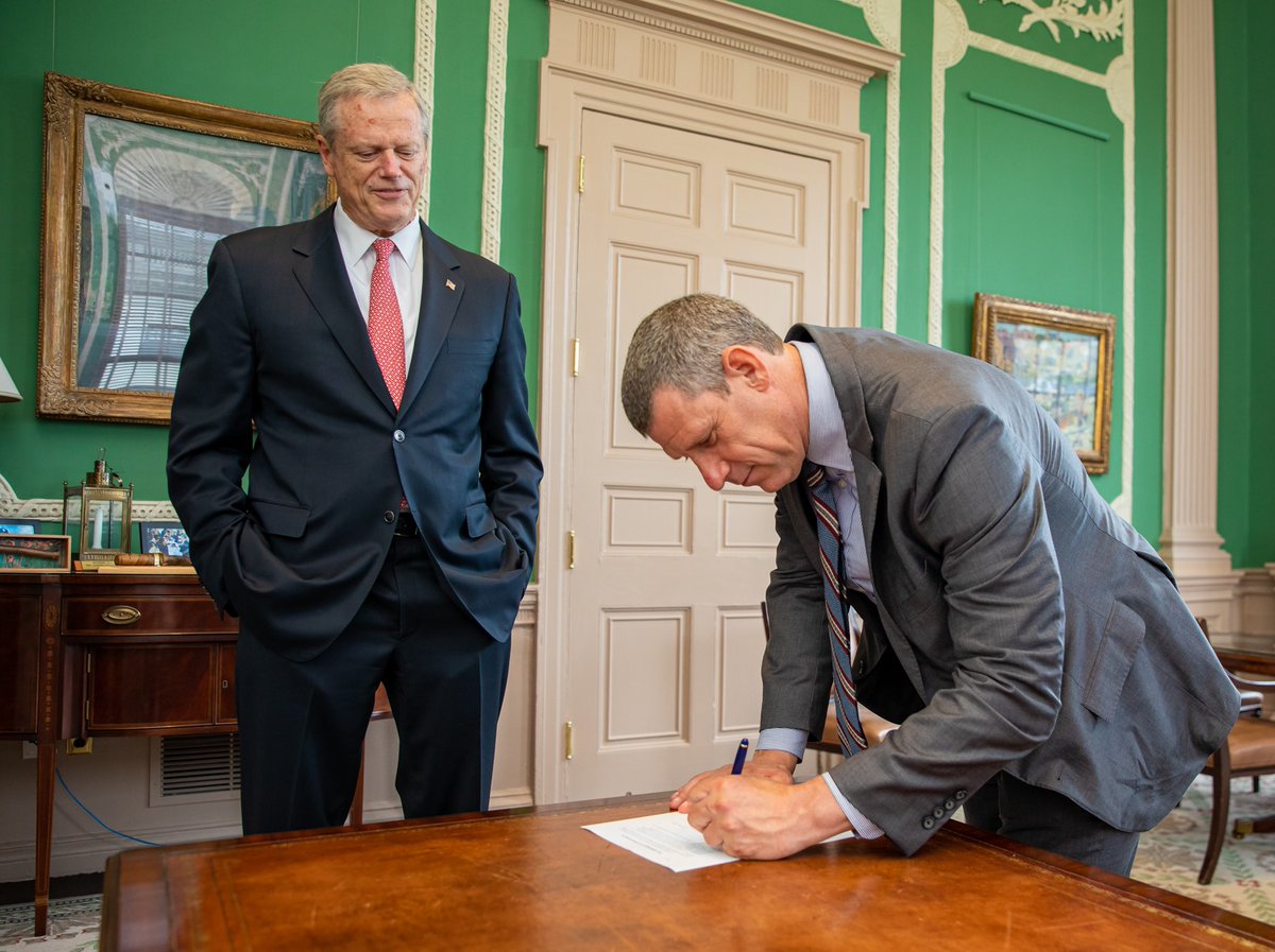 MassDOT's tweet photo. Secretary of @MassDOT Jamey Tesler officially getting sworn in. "I am grateful and humbled that @MassGovernor and @MassLtGov have confidence in my ability to continue to lead the organization as we deliver a transportation system that is safe, reliable, resilient and equitable." https://t.co/dsl1wSXbJQ