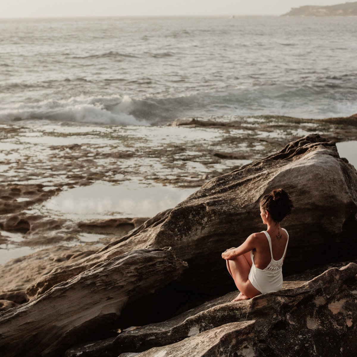 Self-care doesn't have to be
complicated or expensive. Sometimes a moment for
yourself to reflect is all that you need. Make sure to
take in the little things.

#everly #selfcare #beach #beauty #love #inspire
#bathingsuit