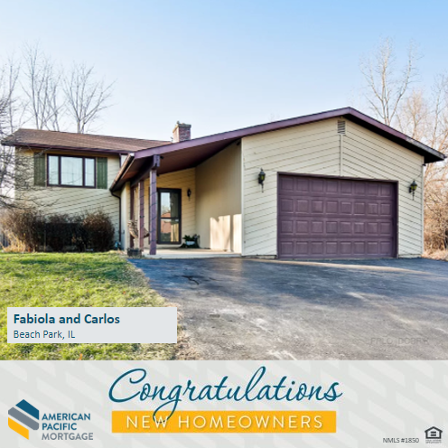 _robertocuevas's tweet photo. Congrats to these new homeowners! Thank you for trusting me to help you along your mortgage journey, wishing you the best! #CreatingExperiencesthatMatter #Closed https://t.co/OmrkB3FcuW