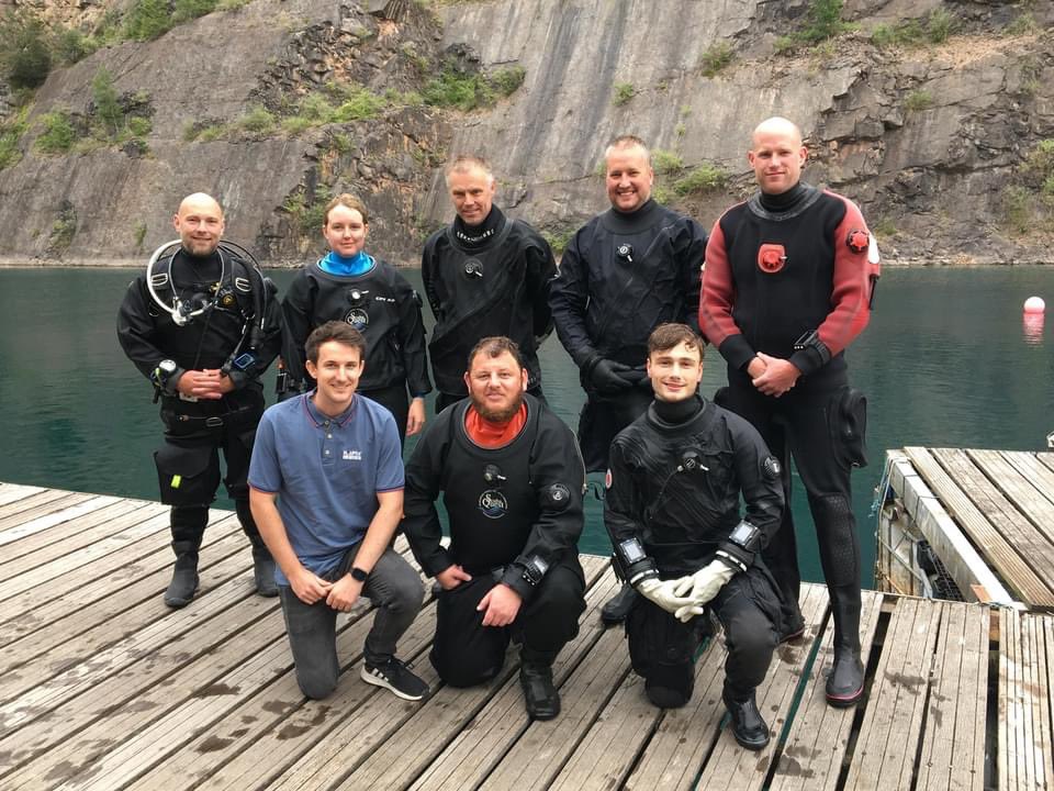 ScubaQuest would like to congratulate Peter Caddick, Michael Brown and Hannah Litchfield on passing their #PADI Open Water &amp; drysuit courses as part of the #Help4Heroes sports recovery programme. Thanks to <a href="/PADI/">PADI</a> &amp; <a href="/NDAC_co_uk/">NDAC</a> for all your support #scuba