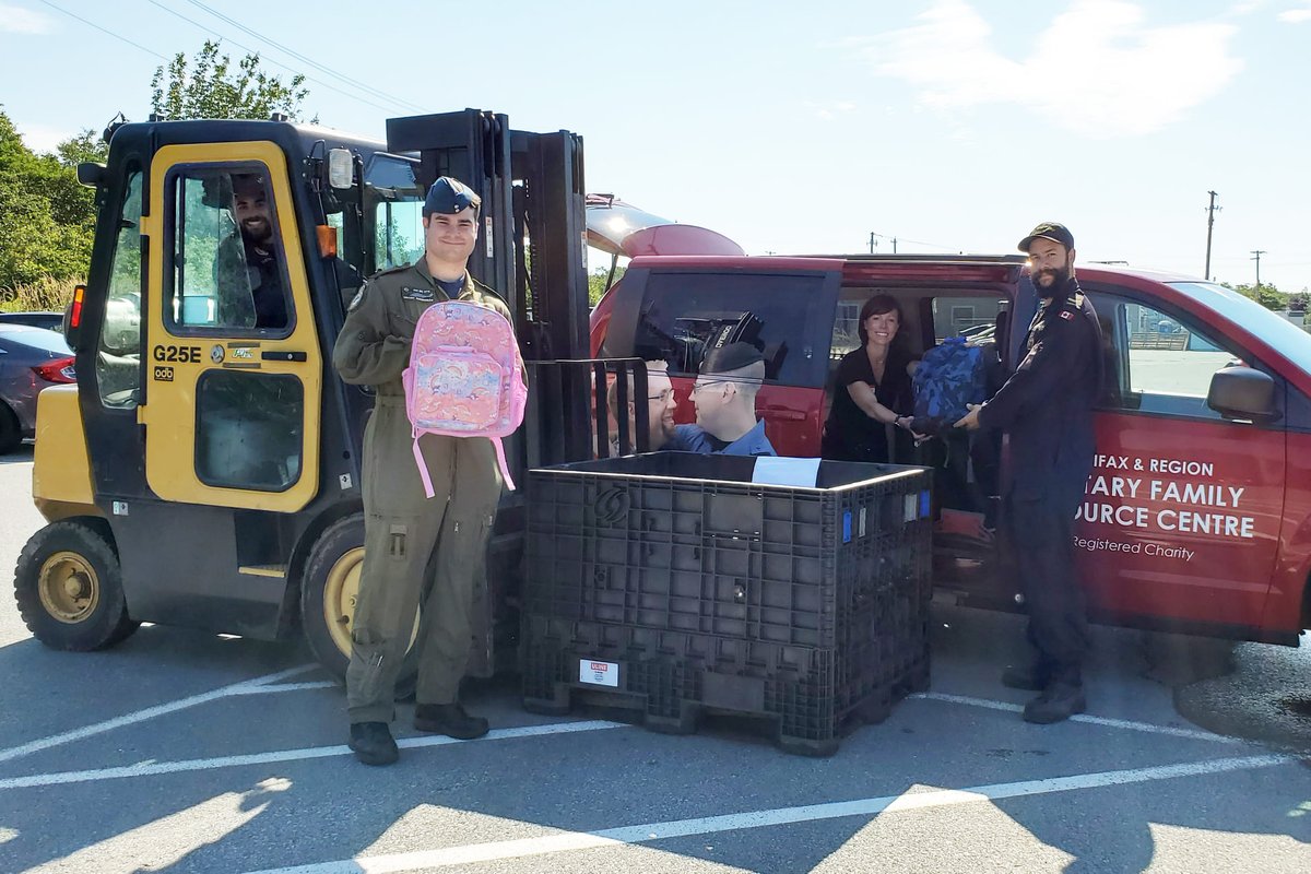 HRMFRC's tweet photo. It's a record! 96 backpacks full of school supplies are headed to a community in the Arctic for #OperationBackpack 🎒📚🖍️
@RCN_MARLANT @RoyalCanNavy @RCAF_ARC @CanadianForces @CFBHalifax #12Wing #OpBackpack #HMCSGooseBay #OpNANOOK https://t.co/qFpWWmZKkO