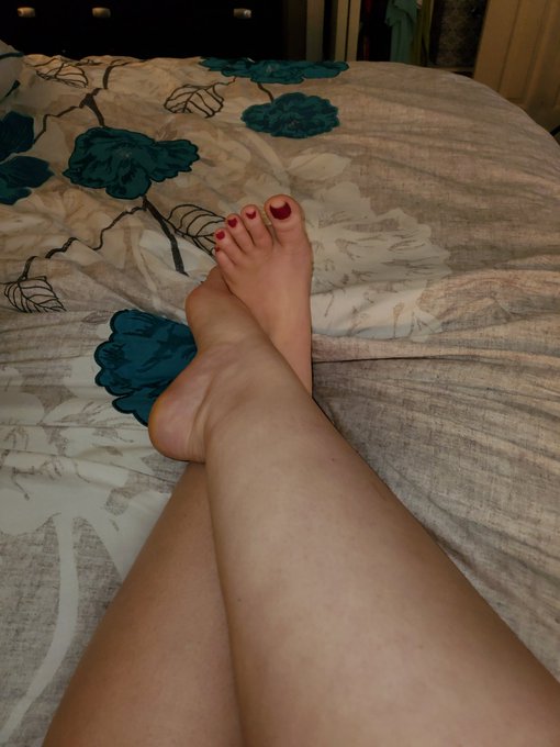 #foot #crossedfeet #feetworshi̇p  #feet  #feetpictures https://t.co/DlVXE4J63v<a href="/tag/foot"class="tags">#foot</a><a href="/tag/crossedfeet"class="tags">#crossedfeet</a><a href="/tag/feetworshi%CC%87p"class="tags">#feetworshi̇p</a><a href="/tag/feet"class="tags">#feet</a><a href="/tag/feetpictures"class="tags">#feetpictures</a>