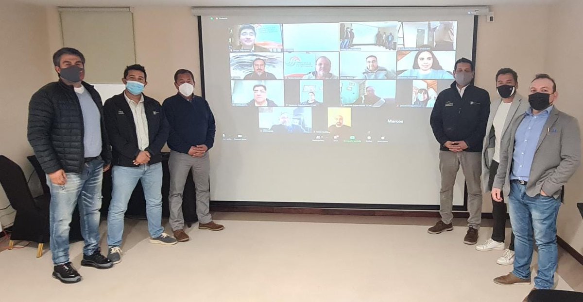 FESUMINchile's tweet photo. Concluye nuestra Asamblea Nacional. Gracias a cada uno de los dirigentes, a las excelentes exposiciones y a la grata conversación que nos edifica como Federación cada día más. Seguimos avanzado gracias a nuestro trabajo en equipo. https://t.co/vfZAGF3WZS