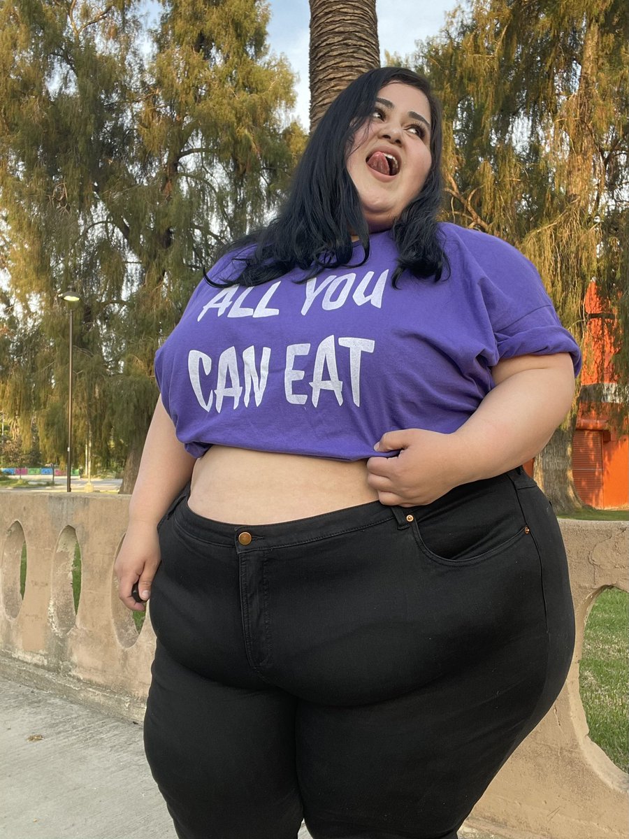 GigiDoceHoney's tweet photo. Time for a sushi date 😏❤️
@Biggirlseason 

#whatbiggirlswear #plussize #plussizefashion #plussizeclothes https://t.co/UwZDFTdHvV