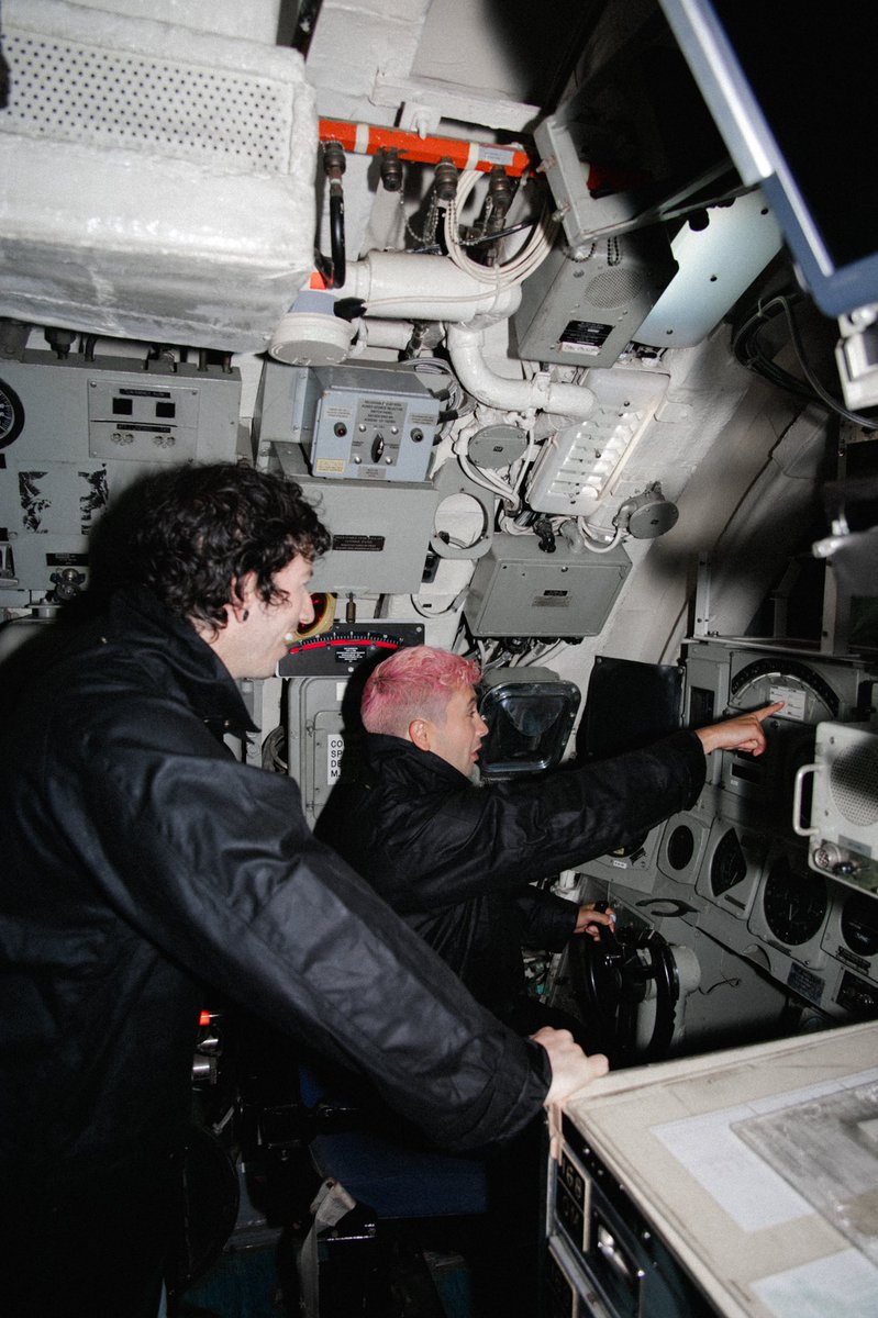 the submarine from the Saturday music video was quick.