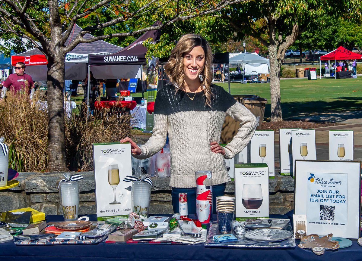 Calling all wine-loving businesses! Our vendor application is LIVE on our website. We'd love for you to be a part of all the fun, so send in your application soon! suwaneewinefest.com/vendors