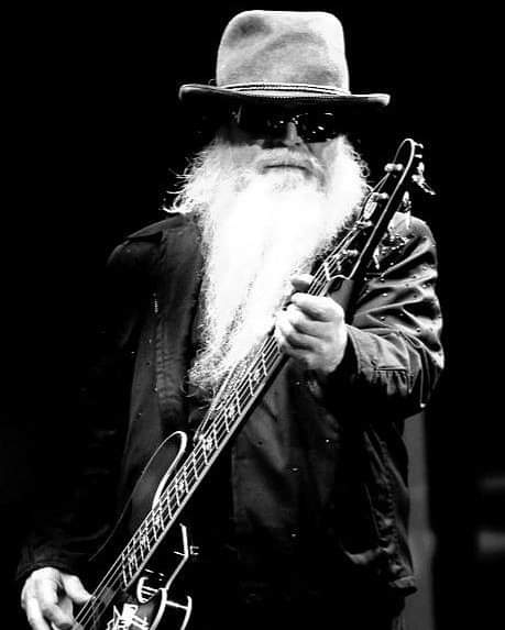 A true musical legend RIP Dusty Hill 😢