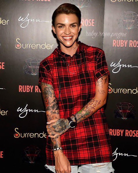 kanecrm's tweet image. #CHANTALSPARTYDISNEY 

The world is dark, and selfish, and cruel. If it finds even the slightest ray of sunshine, it destroys it!”