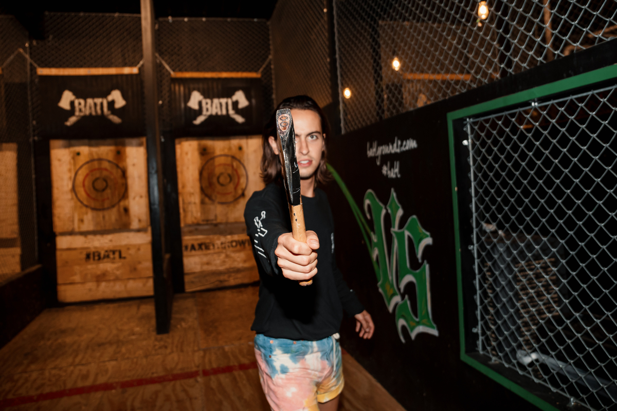GretaVanFleet's tweet photo. Here's Sammy. https://t.co/wKLtxavl95