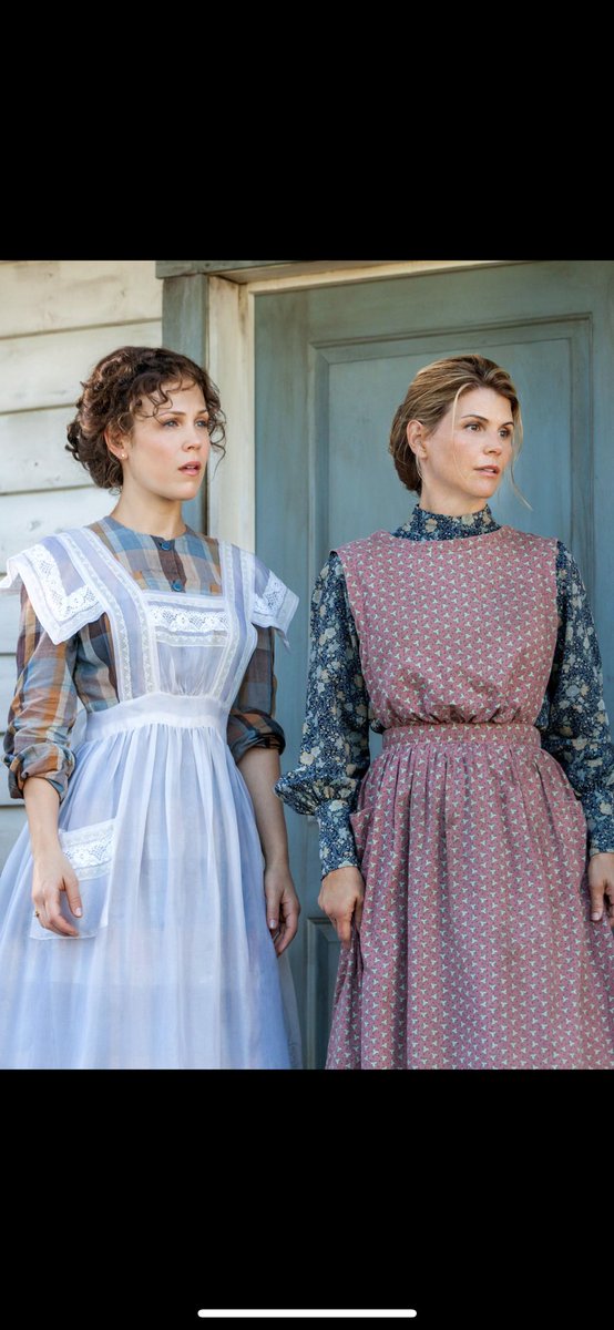 erinkrakow's tweet photo. Happy Birthday to my beautiful friend for life, with a heart twice the size of Abigail’s. Love you. https://t.co/33GUz3ylnf