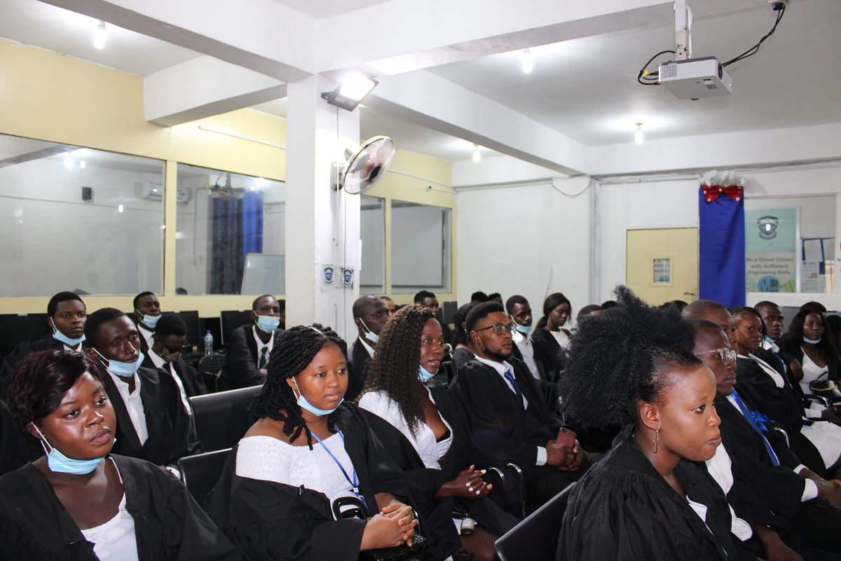 BlueCrestSL's tweet photo. Last Batch of Matriculation Ceremony-2021 was organized today at BlueCrest College Campus, 77 Wilkinson Road, Freetown, Republic of Sierra Leone. Due to Covid19, the ceremony was organized in multiple batches between July 23-28, 2021. https://t.co/5Cv5t7Hmtn
