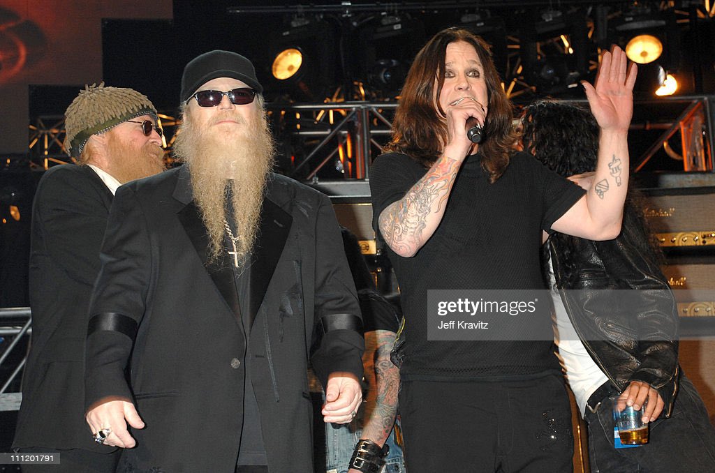 OzzyOsbourne's tweet photo. Rest In Peace #DustyHill of @ZZTop. My thoughts go out to @BillyfGibbons and Frank Beard and all the #ZZTop fans around the world https://t.co/FLu71RF62V