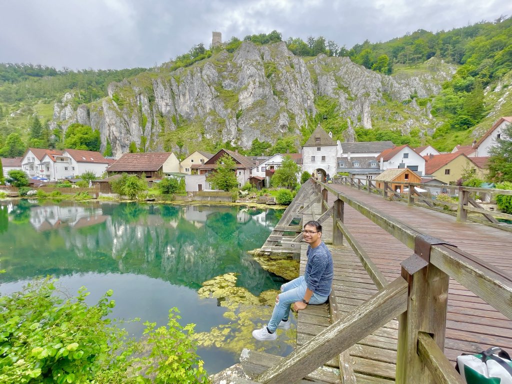 eaknarin15's tweet photo. Be Alright ! 
#Essing 
#Deutschland 
#Urlaub 
#nuernberg https://t.co/UlwN2iK0PD