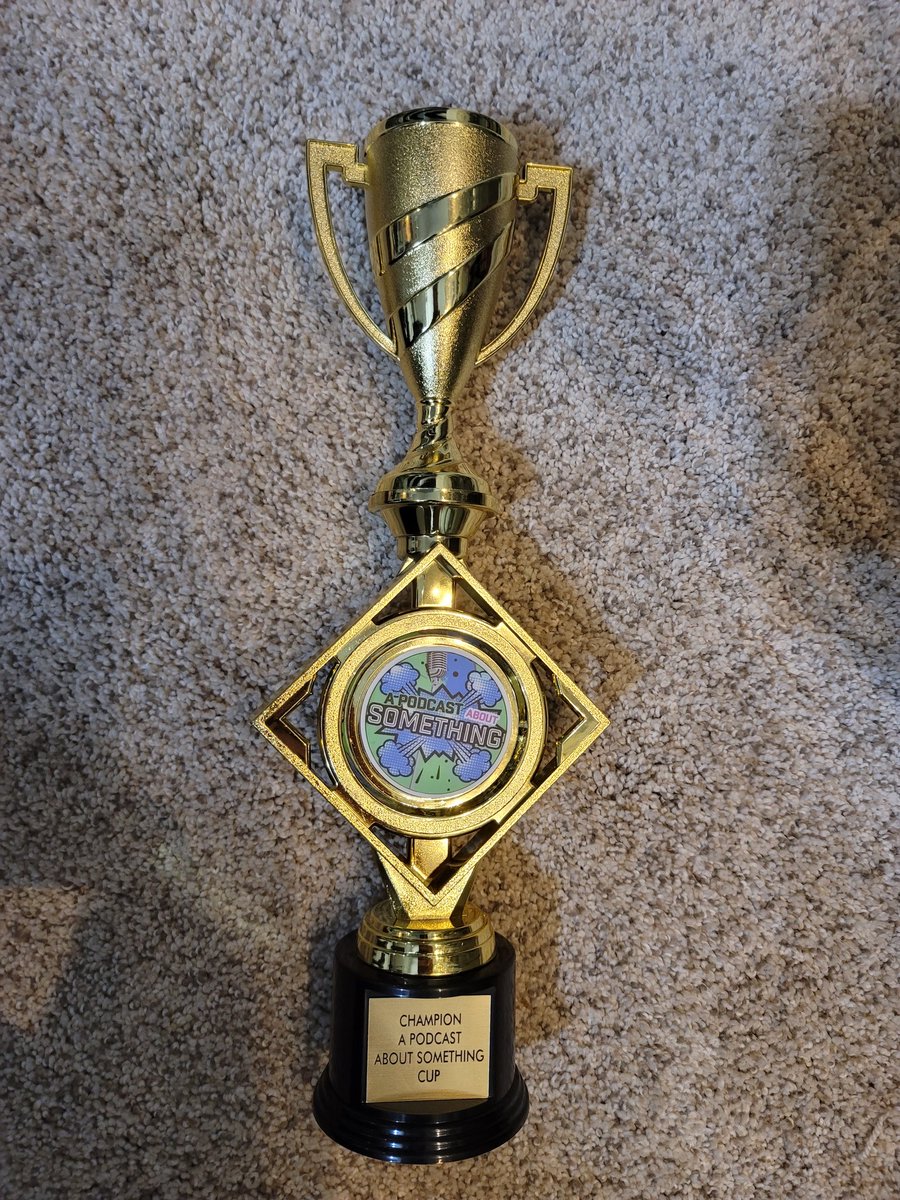 APodcastAboutSomething tweet media