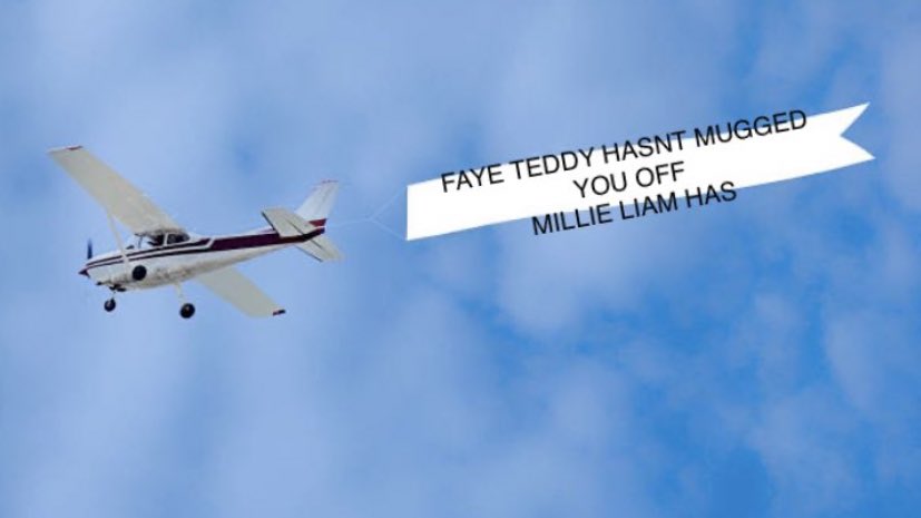 me flying over the villa: 
#LoveIsland