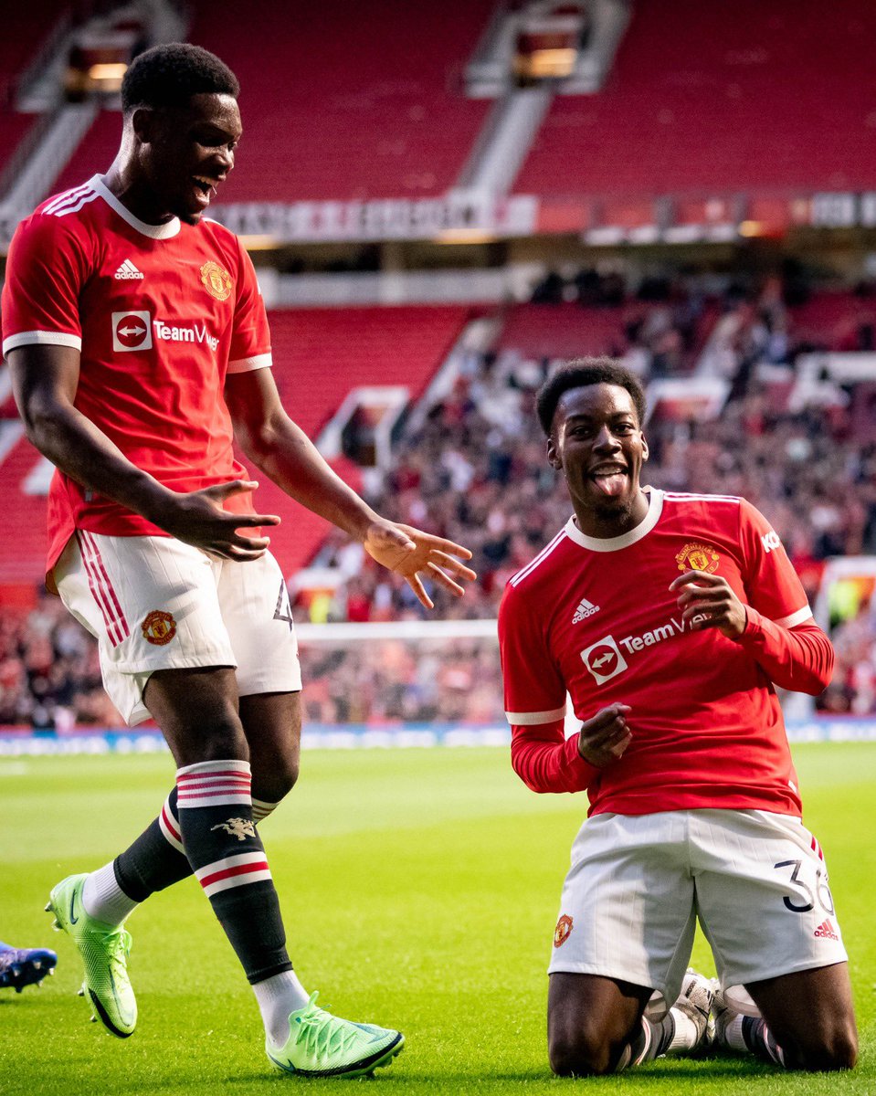 Teden Mengi tweet media