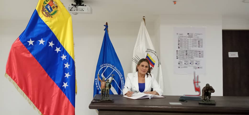 Mirelys Contreras tweet media