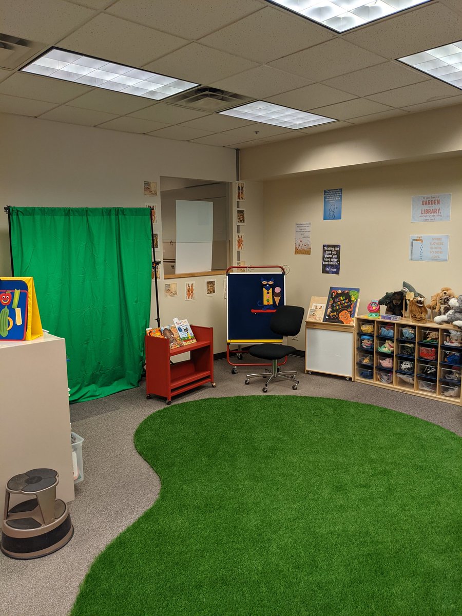MrStevensWrites's tweet photo. Full circle moment: Today I returned to where my teaching career began. I'm working at the library in the Wright Education building while I continue my library science studies. Upcoming projects include a storytelling club, a program on local urban legends, and lots of puppets! https://t.co/e9xljGlyaX
