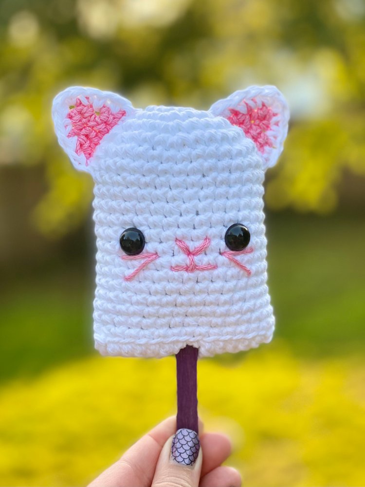 craftykitty89's tweet photo. Happy Anniversary, Crafty Kitty Crochet! Today marks 3 years since I started my blog. Please enjoy this Kitty Popsicle as a FREE PDF DOWNLOAD in my Ravelry shop!  It's my way of saying thanks for 3 awesome years!!!  Here's to many more!

https://t.co/ibnFabIede https://t.co/AWRptmv1KX