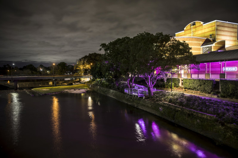 Riverside Theatres tweet media