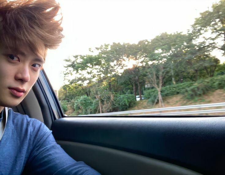 tenvity's tweet photo. i personally love these photos of jaehyun https://t.co/6RPebOmcTP