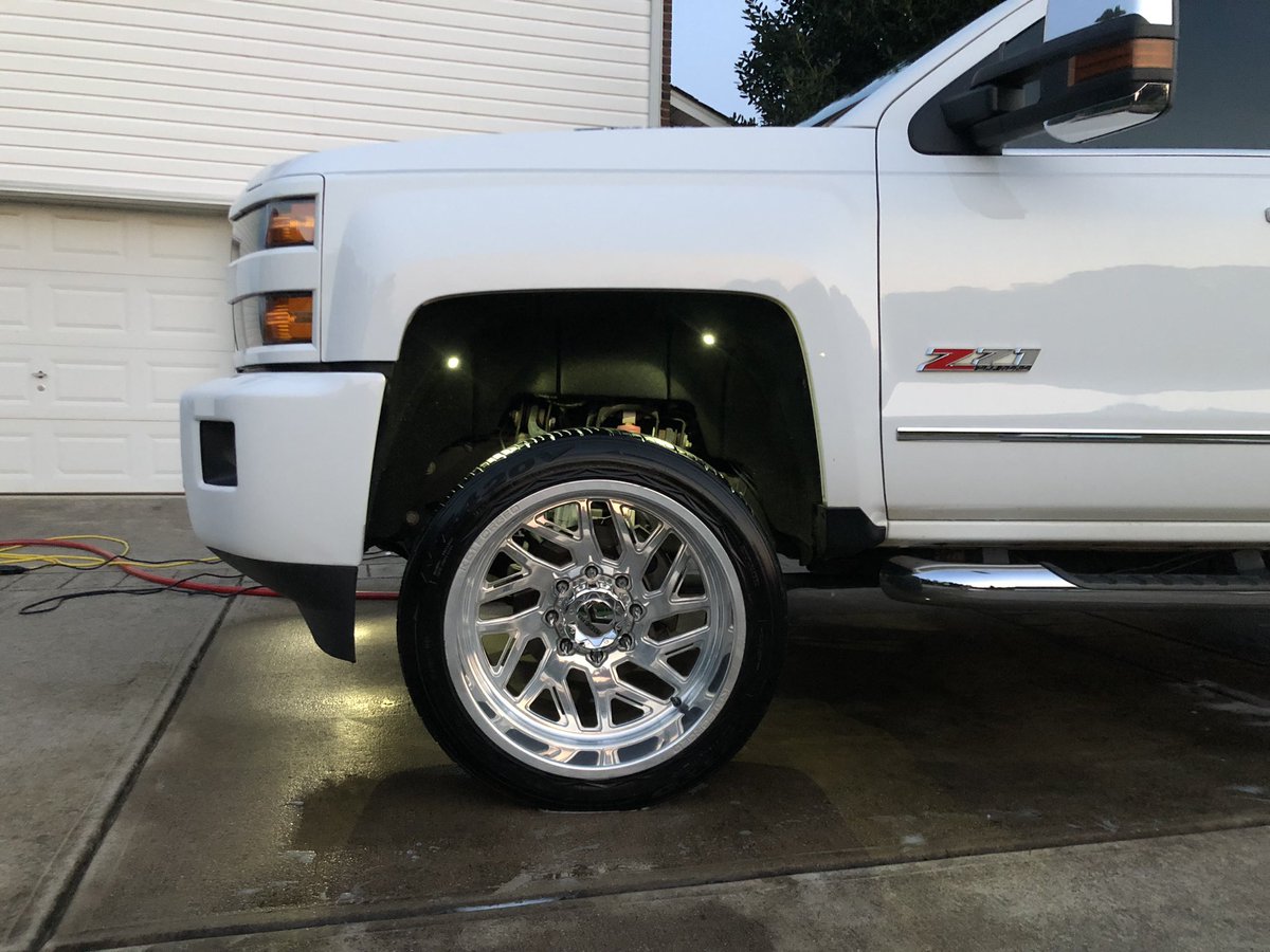 AustinColeReid's tweet photo. Quit my job at the detail shop to go out on my own … safe to say the hard work is starting to pay off. All of the initial investments on product, equipment, etc are finally beginning to level out. Here are some pics from the latest detail I’ve done 🤙🏽 https://t.co/lit4YLJ02x