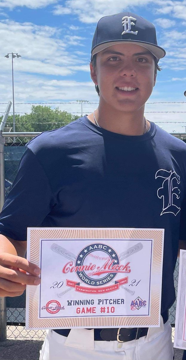 ndnsports's tweet photo. Congrats to Jack Hill (Oneida/Kiowa/Comanche) who was the winning pitcher for the Enid Majors at the Connie Mack World Series. He threw 67 pitches over 5 innings, allowed 1 run on hits, no walks, and struck out 4.
#NativePreps #Kiowa #Oneida #Comanche https://t.co/JctUK76vmp