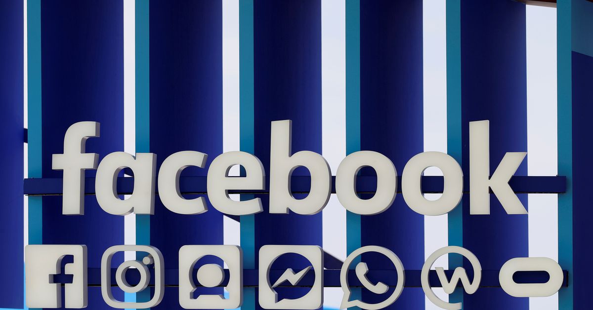 Reuters's tweet photo. Facebook's slowdown warning hangs over strong ad sales, while Zuckerberg talks 'metaverse' https://t.co/DWLFhJbNBU https://t.co/Y40GJz3H0a