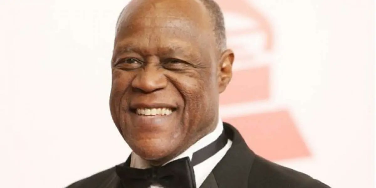 Nos unimos al dolor del Pueblo Dominicano por la partida del ciudadano ejemplar y artista sin igual, Johny Ventura. Paz  su alma.