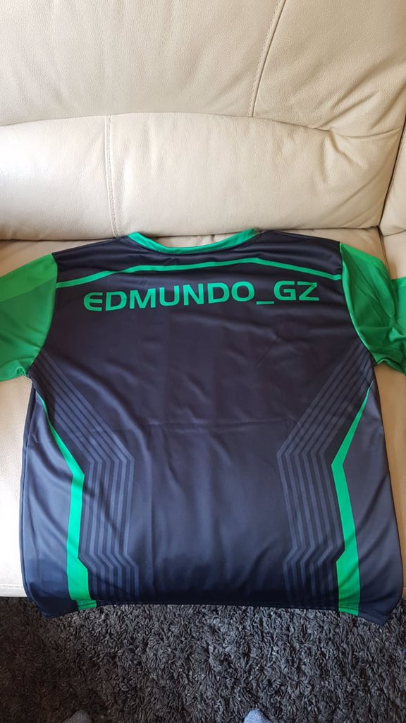 EdmundoGZ tweet media