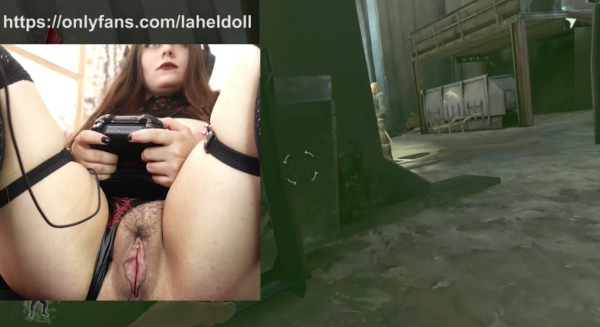 I just posted a nude gaming vid if that's something you'd enjoy watching 😊💖 - pornhub.com/view_video.php…