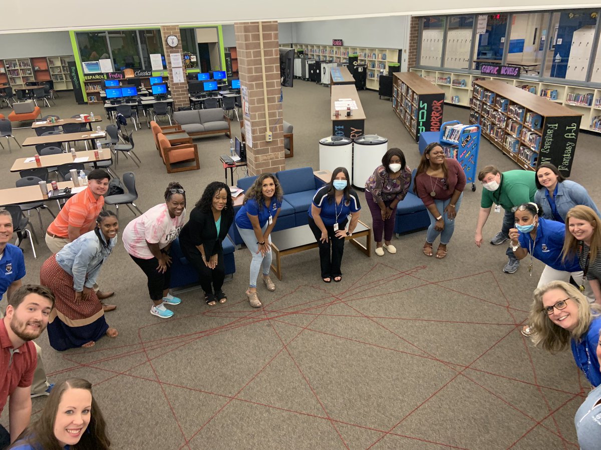 SteveSteinke76's tweet image. It was a great day @HumbleISD_AMS with our new Ts. Lots of energy and learning. #AtascaTigers #LearningisPersonal @HumbleISD_PL