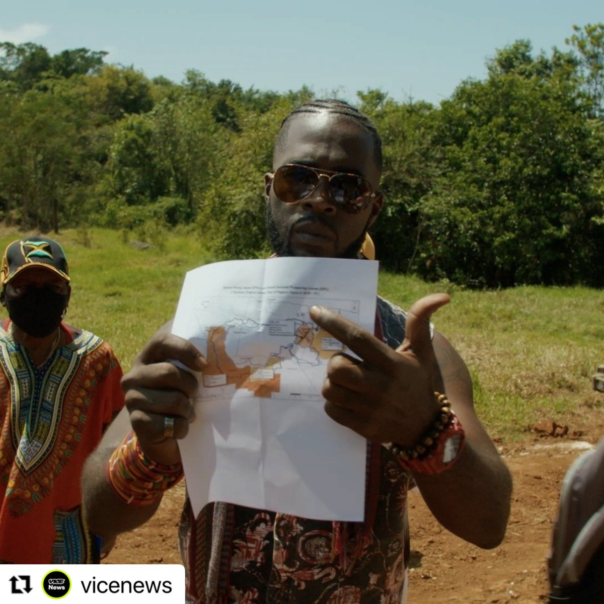 ChiefCurrie's tweet photo. VICE NEWS ALERT 🚨 “In a remote region of Jamaica, some people are fighting to stop mining expansion. @alzoslade looks at how they’re trying to save their livelihoods, land, water, and identity on #VICENewsTonight at 11pm on @VICETV 📸 @chiefrichardcurrie” https://t.co/SNAqrys4JO https://t.co/zc4Z85I4K9