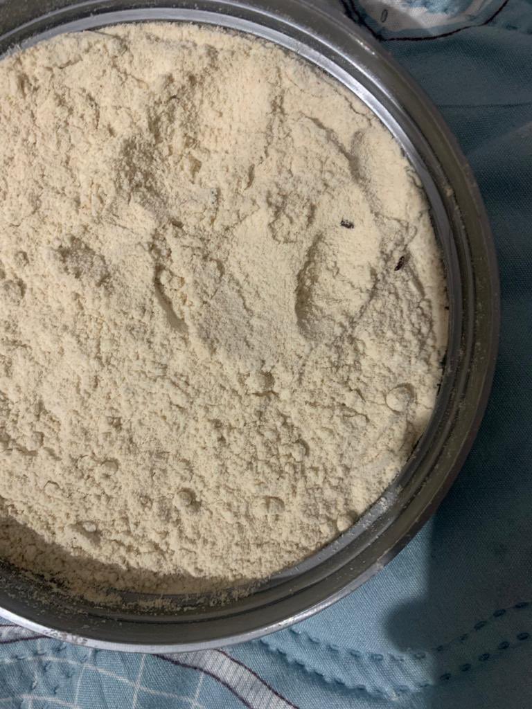 ianshulkumar's tweet photo. See what u get and after buying MB protein from MB site and what they reply. How they support their products @MuscleBlaze @jeetselal @VidyutJammwal @kapildobal https://t.co/mYLqqHZEOD