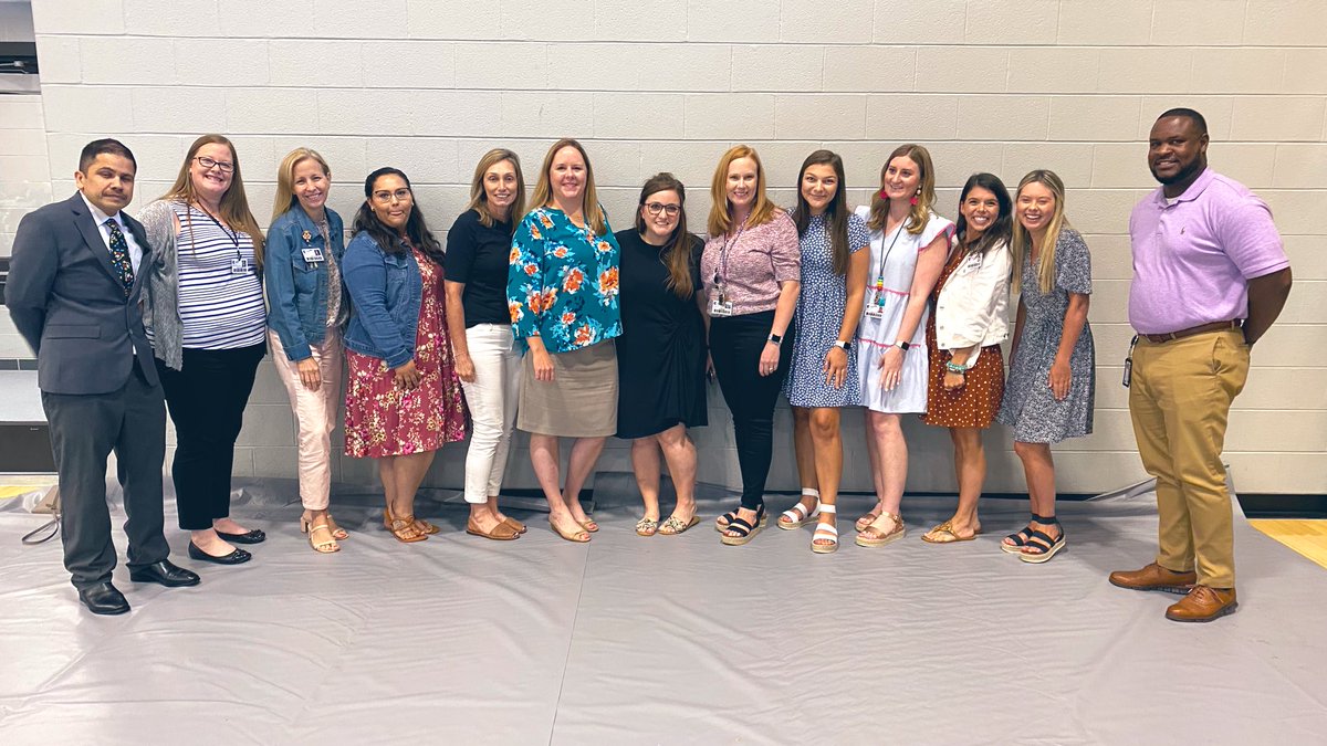 erin_mathe's tweet photo. It was a great kick off to the school year with our newest Powell staff.  #onepowell #welcome #greatdayincisd https://t.co/bSOO4bQkjg