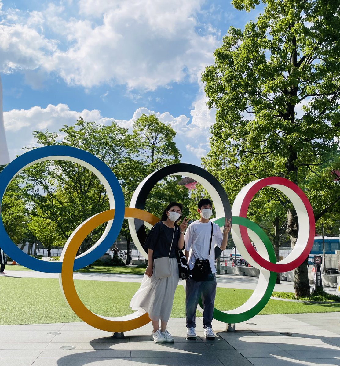 東京オリンピック開会式でのオフショット。救命救急士として頑張って