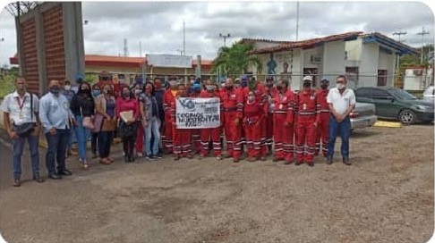 jo85208's tweet photo. Helios Vidal no puede continuar, sin saldar su pasivo laboral. 
PDVSA estamos en tus Manos , haz JUSTICIA #HeliosVidalPagaYa
 @tareckPSUV @dcabellor @NicolasMaduro @TarekWiliamSaab @erwin_pdvsa @MartinezGust1 @PDVSA_CVP  #ChavezCorazonDelPueblo. https://t.co/viVqCMWHVW