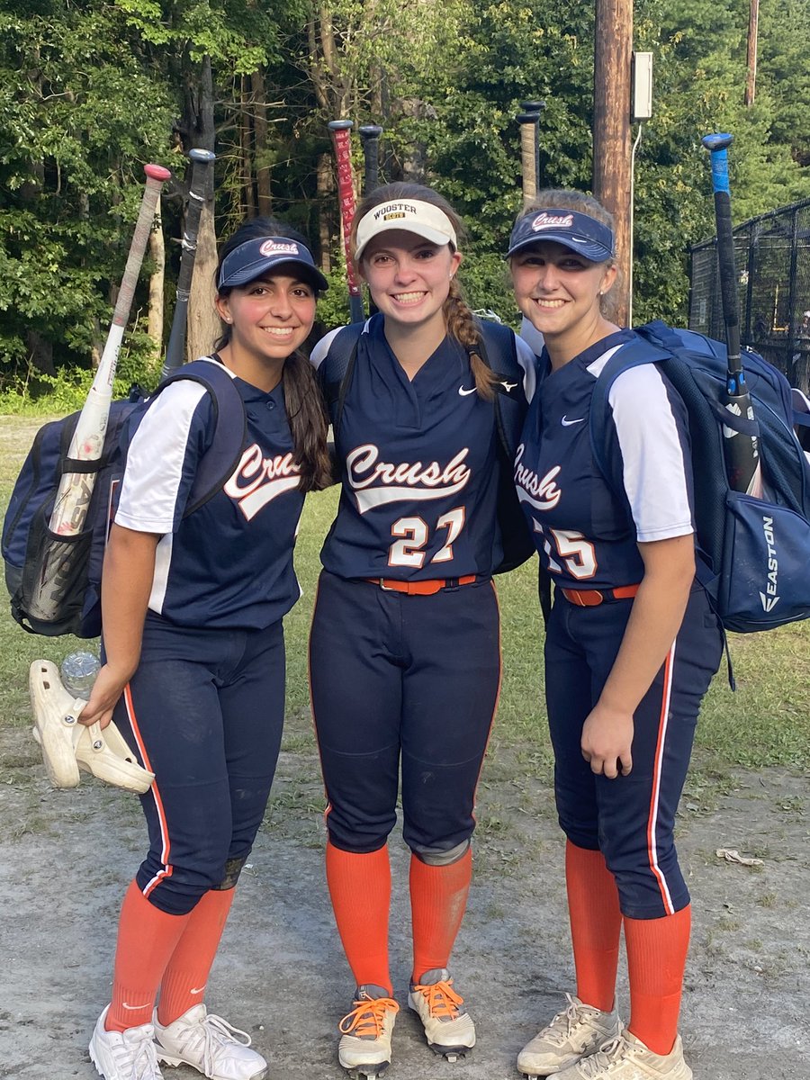 _brooke27_'s tweet photo. Played in my last tournament with the Polar Crush today. It was a great 4 years! Thank you @PolarCrush! 🔜 @CoWSoftball 🥎 https://t.co/RXuKIP7CG8