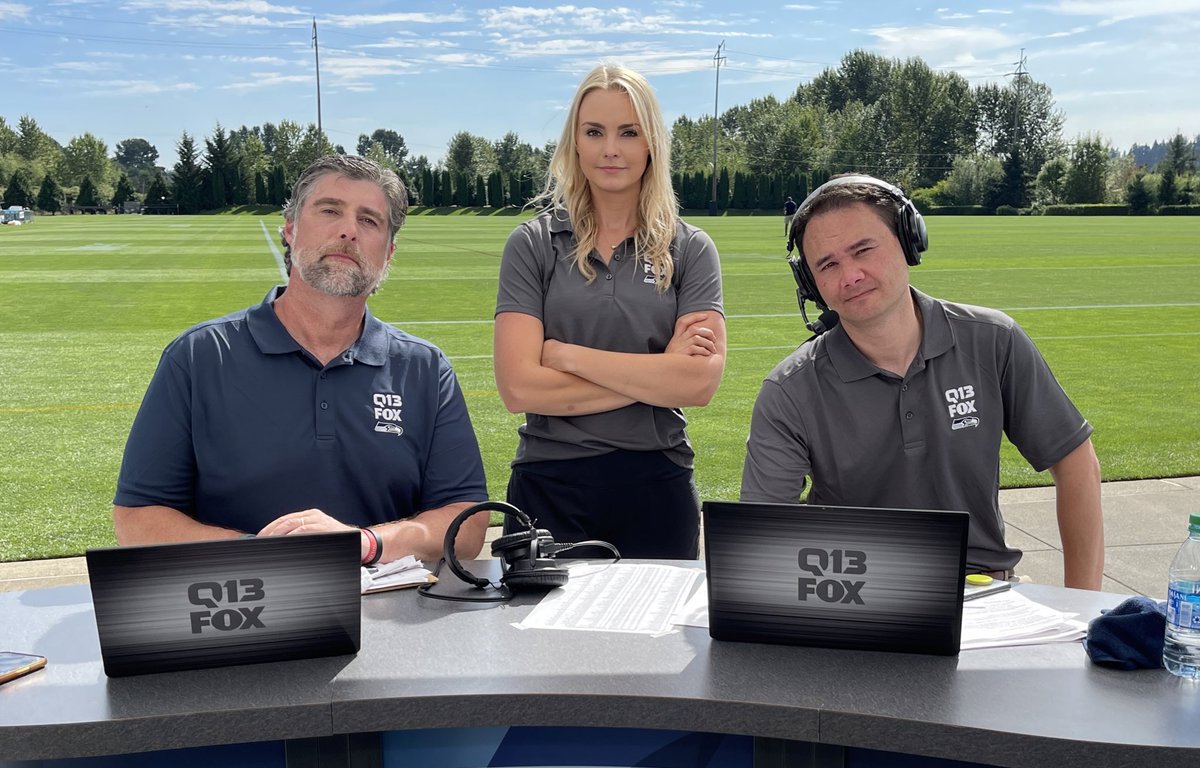 Alyssacharlston's tweet photo. So lucky to work with this first-string crew! Plus everyone behind the cameras @Q13FOX. It only gets more fun from here. #AllSeahawks https://t.co/NLBSaWuETF
